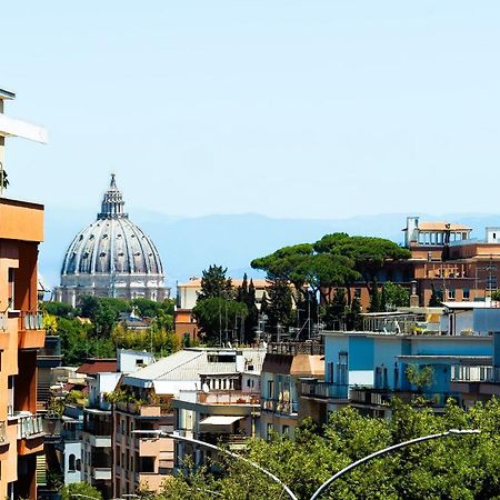 Near Vatican, Irnerio 47 Guest House Řím Exteriér fotografie