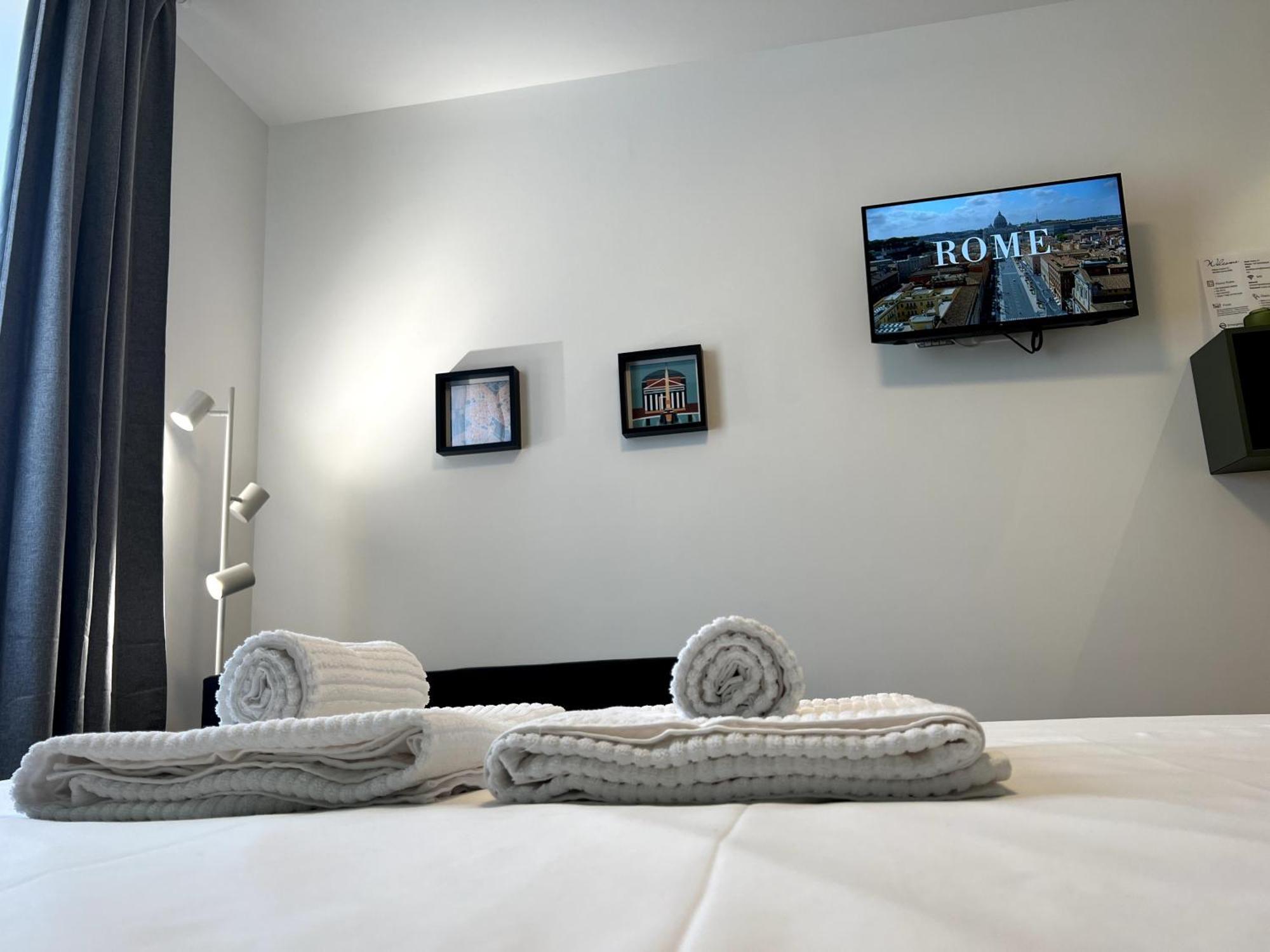 Near Vatican, Irnerio 47 Guest House Řím Pokoj fotografie